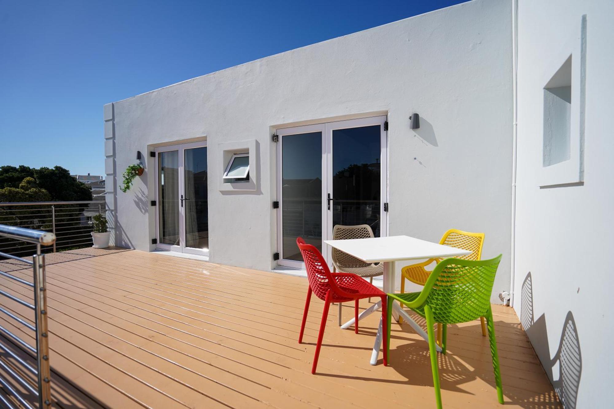Ocean Vibes Hotel Cape Town Ngoại thất bức ảnh