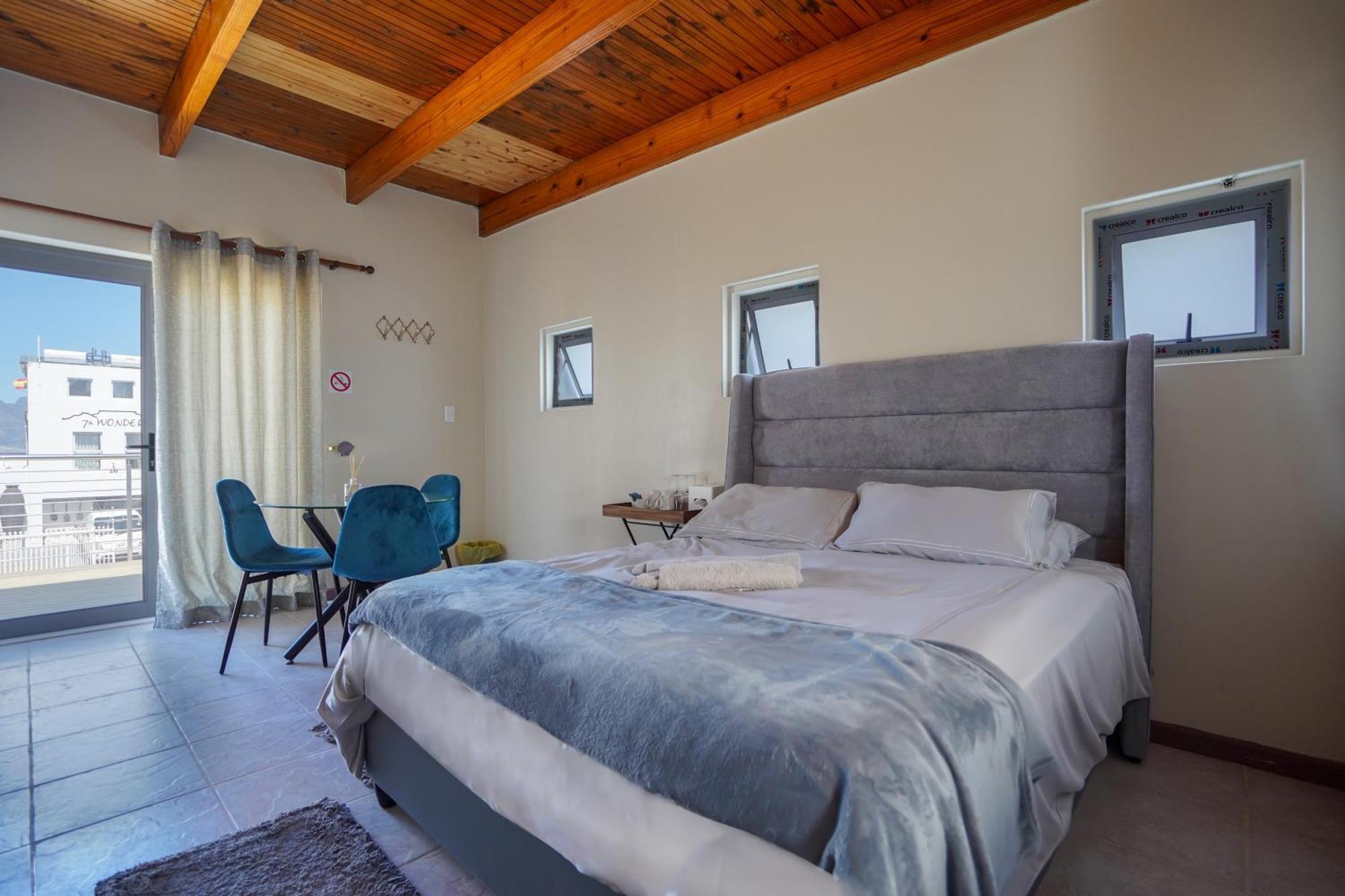 Ocean Vibes Hotel Cape Town Ngoại thất bức ảnh